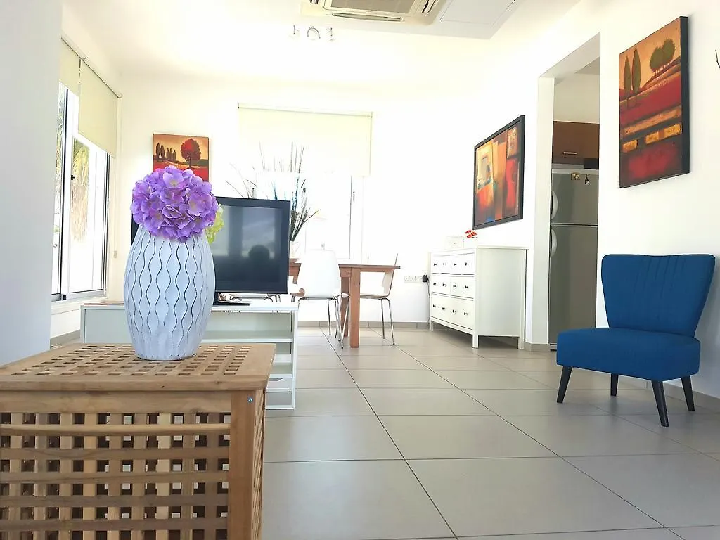 Colonial Beach Villa Perivolia